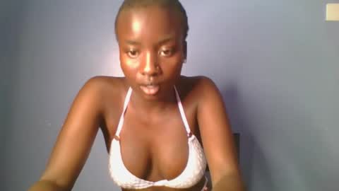 Snapshot of cutie_choco chatting on 09/15/25, 05:57 cutie_choco online show from 09/15/25, 05:57