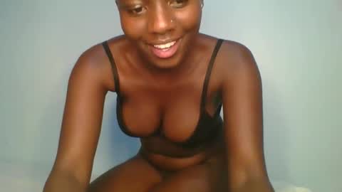 Snapshot of cutie_choco chatting on 09/29/25, 03:28 cutie_choco online show from 09/29/25, 03:28
