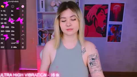 Snapshot of cutie_mili chatting on 02/10/25, 08:42 mili online show from 02/10/25, 08:42