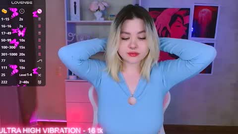 Snapshot of cutie_mili chatting on 02/19/25, 07:06 mili online show from 02/19/25, 07:06