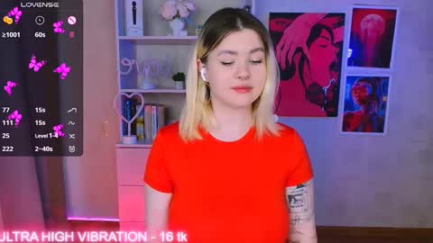 Snapshot of cutie_mili chatting on 02/20/25, 07:12 mili online show from 02/20/25, 07:12