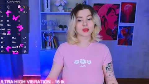 Snapshot of cutie_mili chatting on 03/11/25, 06:21 mili online show from 03/11/25, 06:21