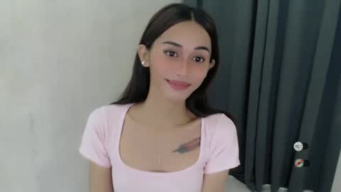 Snapshot of cutie_mitcha chatting on 02/18/25, 12:06 cutie_mitcha online show from 02/18/25, 12:06