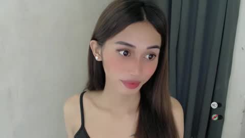 Snapshot of cutie_mitcha chatting on 03/09/25, 01:35 cutie_mitcha online show from 03/09/25, 01:35