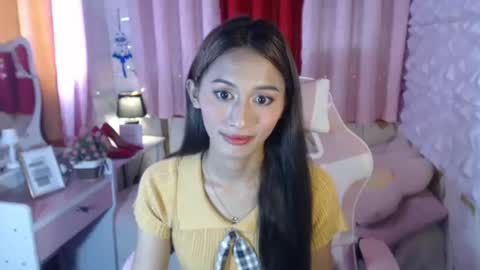Snapshot of cutie_mitcha chatting on 09/24/25, 01:31 cutie_mitcha online show from 09/24/25, 01:31