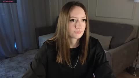 Snapshot of cutie_naughty_girl chatting on 09/18/25, 08:16 Kate online show from 09/18/25, 08:16