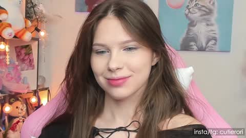 Rori  Instagram cutierori  online show from 01/16/25, 02:09