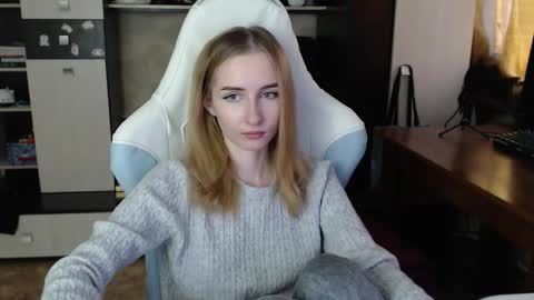 Cutti Crystal online show from 10/11/25, 08:57