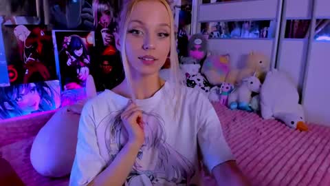 Nora online show from 03/02/25, 12:31