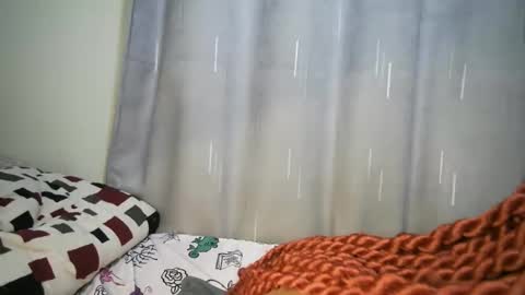 Snapshot of cutypookie chatting on 11/17/25, 07:52 cutypookie online show from 11/17/25, 07:52