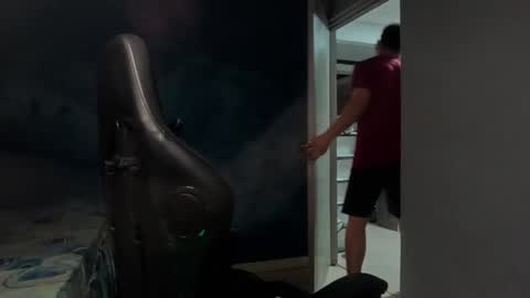 Hayder online show from 12/18/24, 05:48