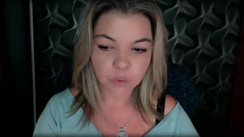 Snapshot of cyberdomme chatting on 10/10/25, 01:37 Full time mean bitch. online show from 10/10/25, 01:37