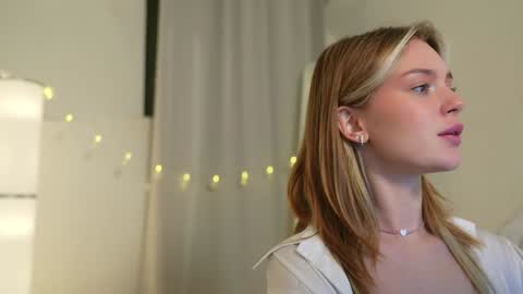 EMILY online show from 12/02/24, 06:32