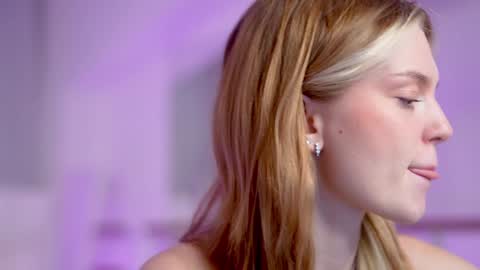 EMILY online show from 12/03/24, 03:44