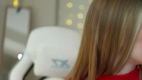 EMILY online show from 01/18/25, 03:49