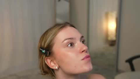 EMILY online show from 02/05/25, 05:31