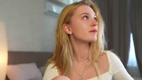 EMILY online show from 10/20/25, 01:11