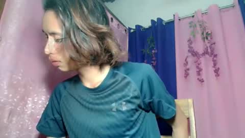 cyd_twink online show from 09/18/25, 11:45
