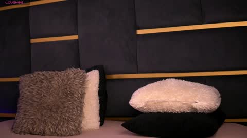 Ivy online show from 01/15/25, 04:04