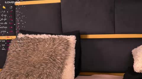 Ivy online show from 02/21/25, 03:56