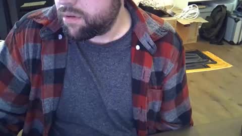 Snapshot of cyrsug chatting on 11/07/25, 10:37 cyrsug online show from 11/07/25, 10:37