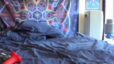 Andrew Thomas online show from 10/07/25, 09:12