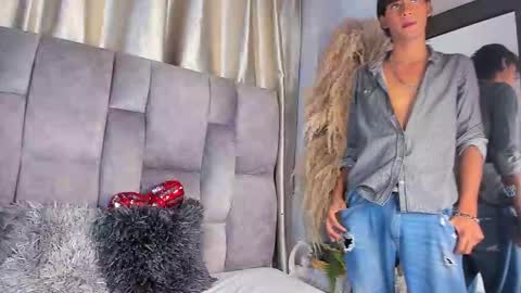 Snapshot of d3rke_666 chatting on 10/31/25, 04:24 Darked online show from 10/31/25, 04:24