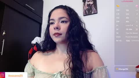 Snapshot of d4rklover2024 chatting on 12/19/24, 06:34 Anna modelo independiente online show from 12/19/24, 06:34