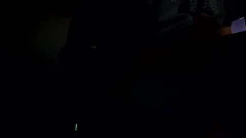 d7xxt1r7 online show from 02/11/25, 12:06