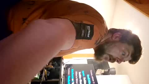 d7xxt1r7 online show from 02/19/25, 12:44