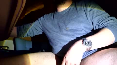 d7xxt1r7 online show from 02/26/25, 03:32