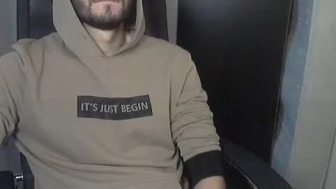 Dolce online show from 12/02/25, 07:47