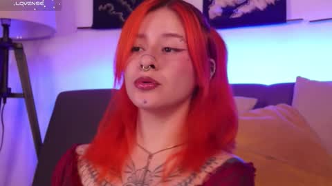 Snapshot of daarlene chatting on 10/10/25, 10:47 Darlene online show from 10/10/25, 10:47