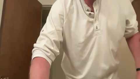 Snapshot of daddy341177 chatting on 10/18/25, 10:43 daddy341177 online show from 10/18/25, 10:43