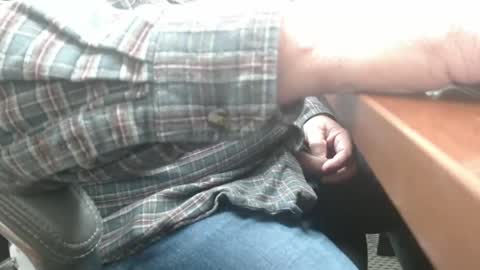 Snapshot of daddy7194 chatting on 10/31/25, 11:00 daddy7194 online show from 10/31/25, 11:00