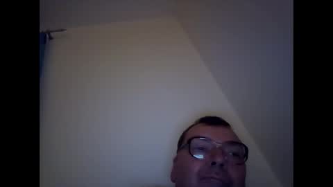 Snapshot of daddy91964 chatting on 12/21/24, 08:21 daddy91964 online show from 12/21/24, 08:21