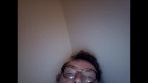 Snapshot of daddy91964 chatting on 11/14/25, 11:02 daddy91964 online show from 11/14/25, 11:02