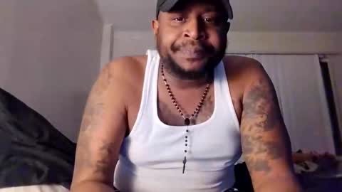 Snapshot of daddydickxm chatting on 02/08/25, 11:55 daddydickxm online show from 02/08/25, 11:55