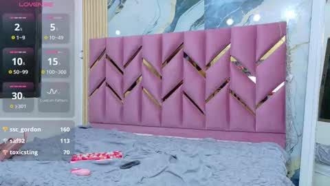 JAZMIN online show from 10/08/25, 07:44