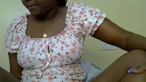 Snapshot of daddyslove_ chatting on 11/25/25, 08:14 Daddys love online show from 11/25/25, 08:14