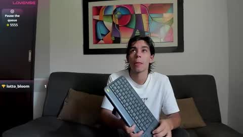 DAEMON online show from 10/19/25, 06:52