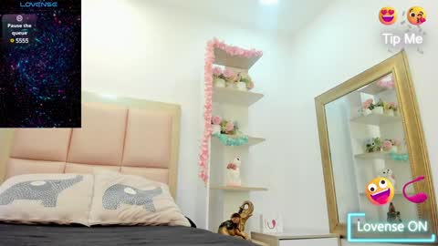 Snapshot of daenerys_targa chatting on 01/05/25, 04:04 Lesly online show from 01/05/25, 04:04