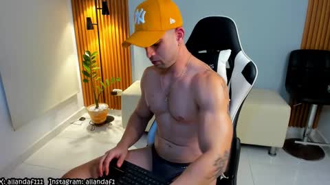 Snapshot of dafboy_ chatting on 01/18/25, 02:14 Allan Daf online show from 01/18/25, 02:14