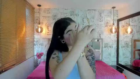 Snapshot of dafne_20 chatting on 09/08/25, 08:08 dafne_20 online show from 09/08/25, 08:08