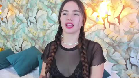 Dafne  online show from 02/22/25, 07:58