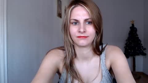 Snapshot of dagmariepiquant chatting on 12/26/24, 10:16 Dagmarie online show from 12/26/24, 10:16