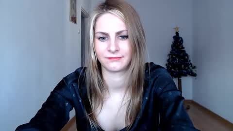 Snapshot of dagmariepiquant chatting on 12/30/24, 10:21 Dagmarie online show from 12/30/24, 10:21