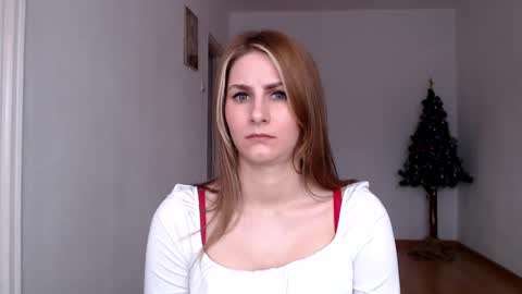 Snapshot of dagmariepiquant chatting on 01/07/25, 10:11 Dagmarie online show from 01/07/25, 10:11