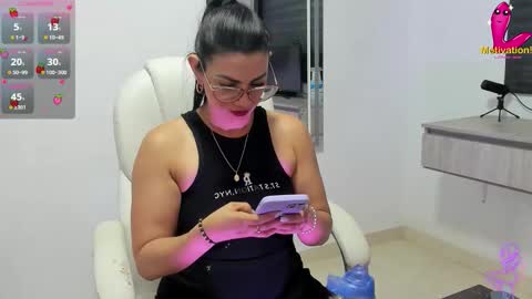 Dahian  online show from 11/03/25, 11:15