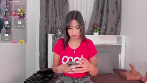  Dahiana   online show from 10/17/25, 11:35